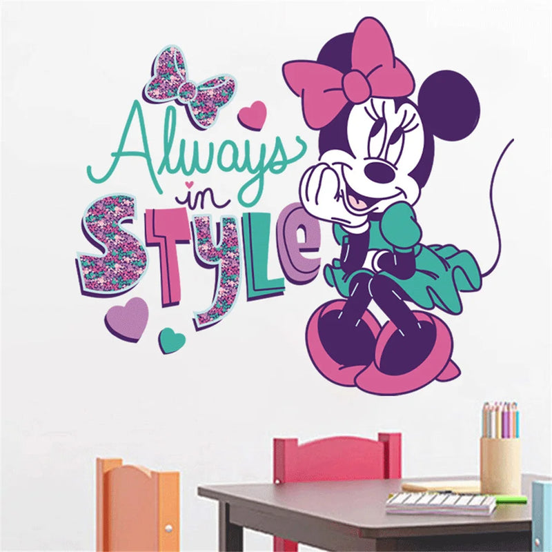 Adesivo de parede infantil mickey e minnie *Luxo e elegância para o quarto do seu filho*